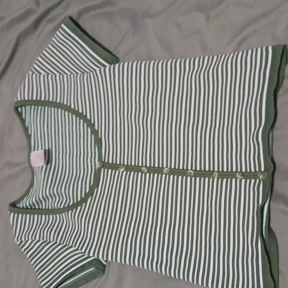 No Boundaries stretch top